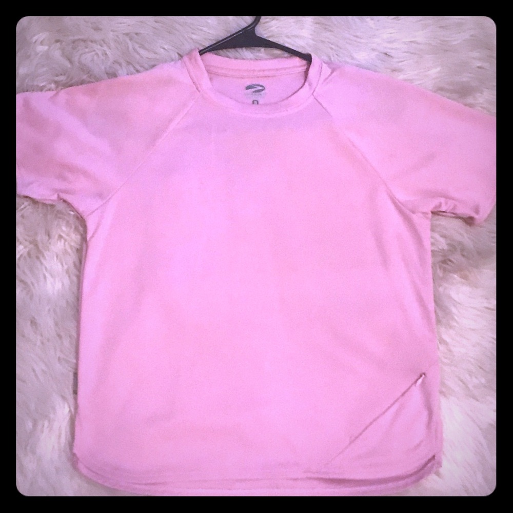 A Brooks Women’s athletic shirt. Size small.